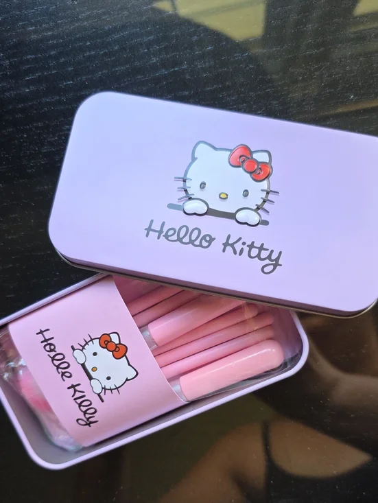 Hello Kitty Light Pink Tin Kit with Mini Pink Makeup Brushes