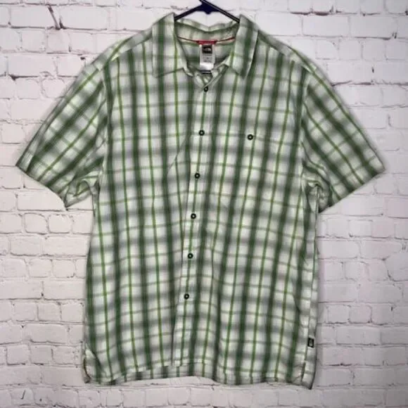 North Face Shirt Button Down/Up Green White‎ Plaid Pocket Short Sleeve size L