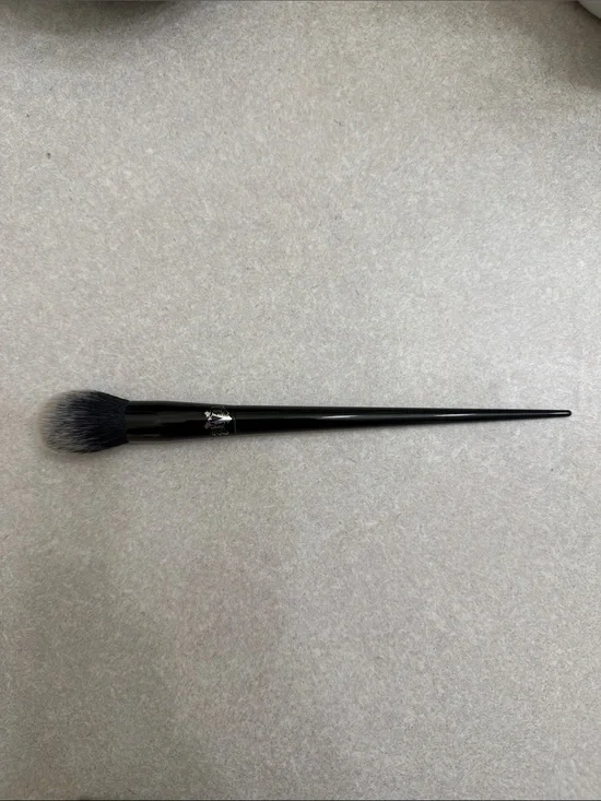 Kat von d powder brush number 4