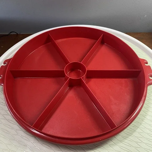 VINTAGE 1970's RED TUPPERWARE‎ DIVIDED PIE/VEG SERVING TRAY WITH LID- 13