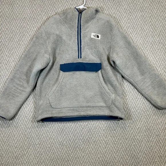 The North Face Jackets Mens Large Gray Sherpa Fleece Kangaroo Pouch Winter Warm