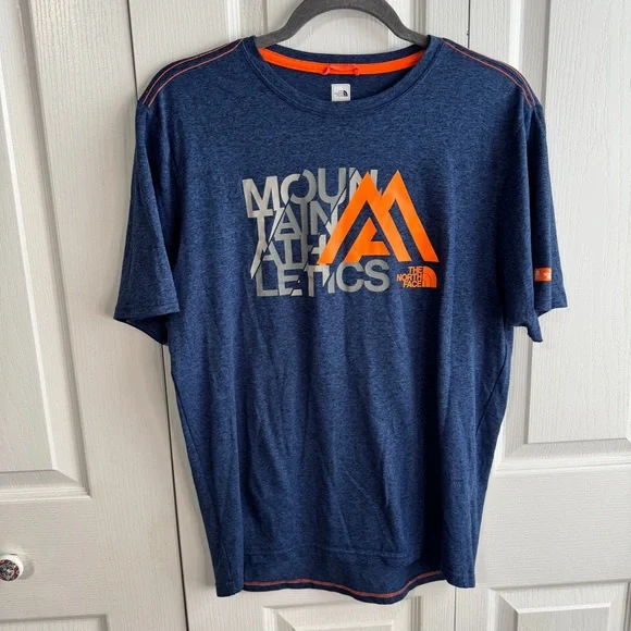 The North Face Mountain Athletics Blue Graphic Print Short Sleeve‎ Men's Size S