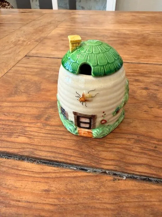 1950's OCCUPIED JAPAN Marutomoware Hand Painted 