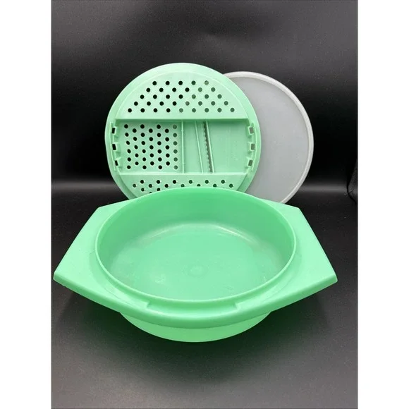 Tupperware Vtg Jadeite Green Salad Serving Bowl Lettuce Cheese Grater + Lid 786