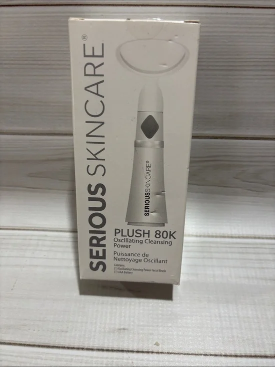 Serious Skincare Plush 80K Oscillating Cleansing Power - White