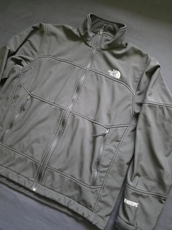 The North Face Men's Black Performance Zip Up Windstopper Softshell Jacket Coat