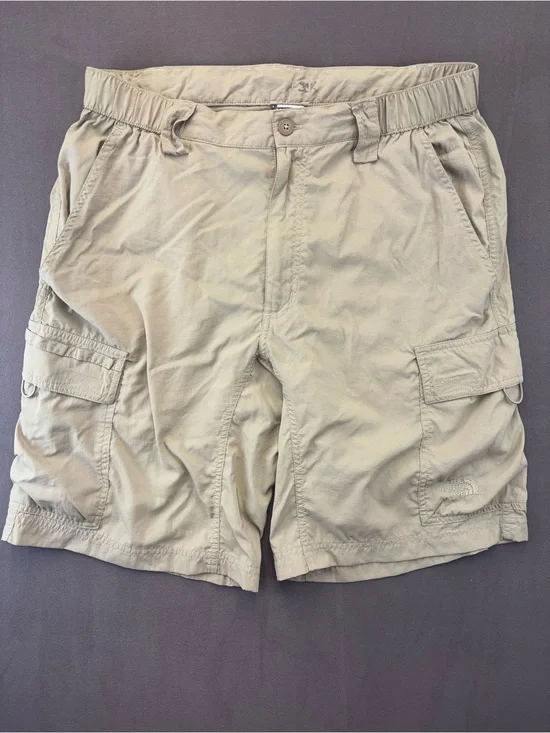 The North Face Hiking Cargo Performance    Shorts