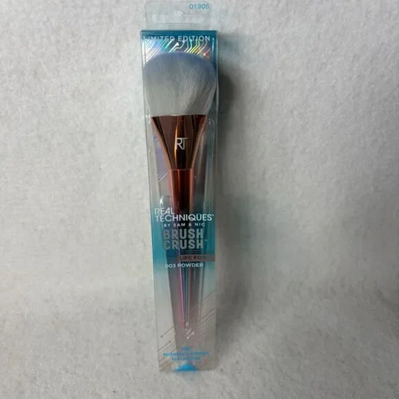 Real Techniques Brush Crush Life Force 003 powder brush NIP