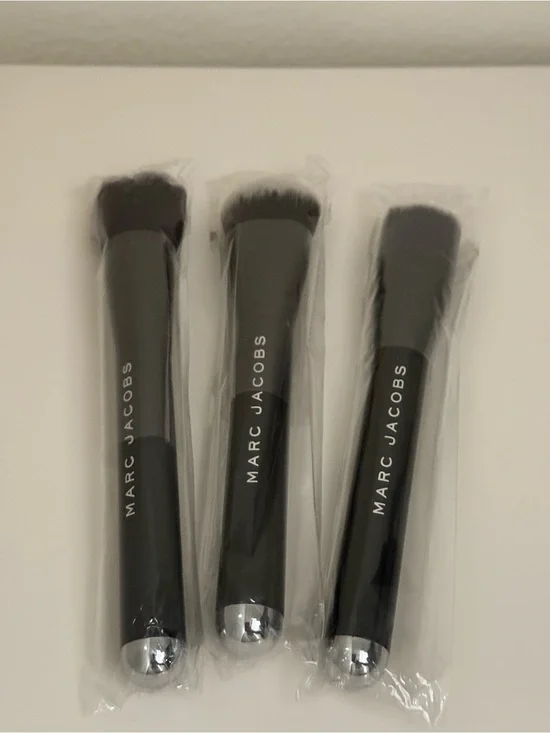 Marc Jacobs Black Makeup Brush Trio with Silver Accents