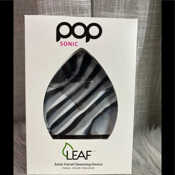Pop Sonic Facial Cleansing Leaf Rechargeable Facial Cleansing Leaf