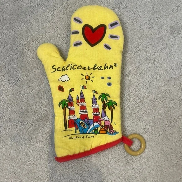 Schlitterbahn Oven‎ Mitt Padded Heat Resistant Kitchen Decor Yellow Red