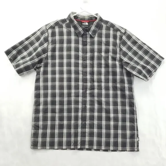 The North Face Shirt Men Medium Black White Plaid Short Sleeve Classic Button-Up