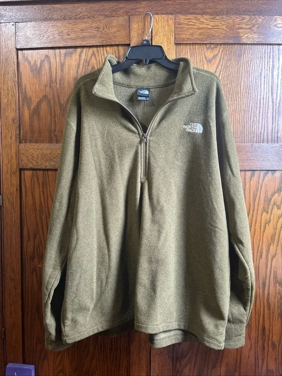 The North Face Men's Olive Zip-Up Fleece Pullover