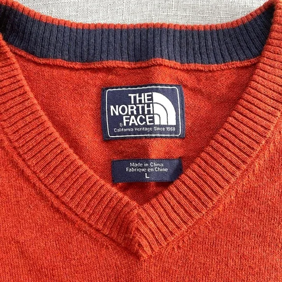 The North Face A5 Wool Blend V-Neck Pullover Mens Large‎ Burnt Orange Sweater