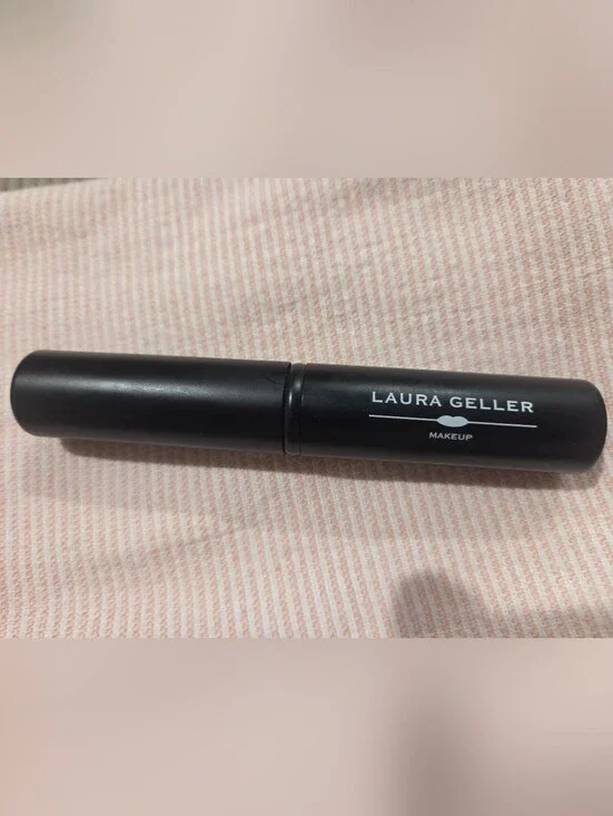 Laura Geller Retractable Baked Powder Brush