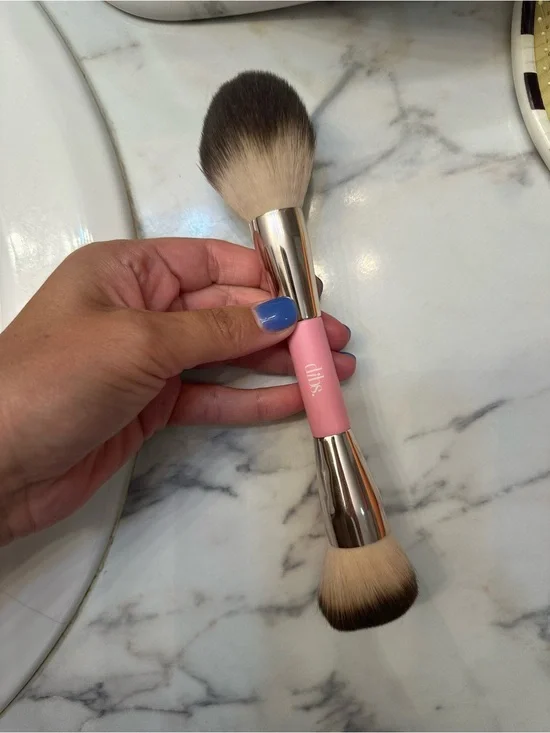 Dual-Ended Pink Face Brush for Powder & Foundation