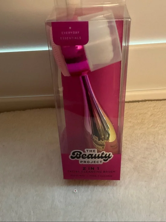 2-in-1 Facial Cleansing Brush — Pink & Gold