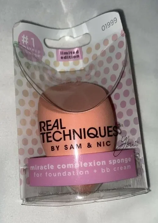 Real Techniques Limited Edition Miracle Complexion Sponge 01999 Set of 3