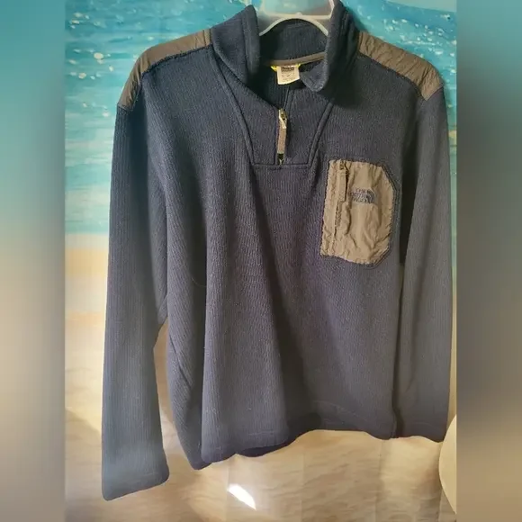 The North Face Mens‎ Quarter Zip Size Large Pullover