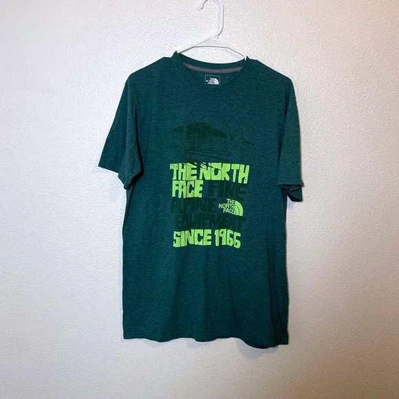 The North‎ Face Mens T Shirt Green Graphic Alpine Equipment Size Medium