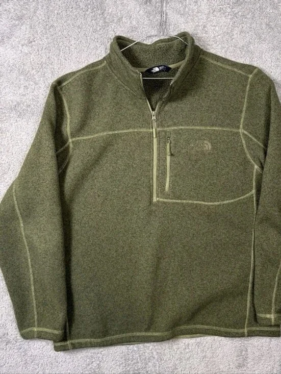 The North Face Gordon Lyons  Green Half-Zip Fleece Pullover