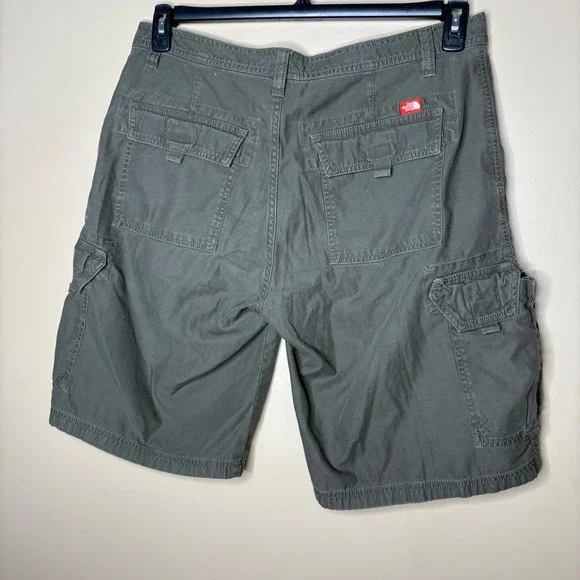 The North Face Mens Olive Green Cotton Cargo Shorts Size 36 Regular Fit Utility