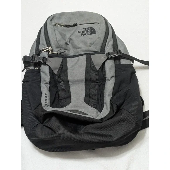 The North Face Recon 30L Grey/Black Hiking Backpack 5 Pockets Fits 15