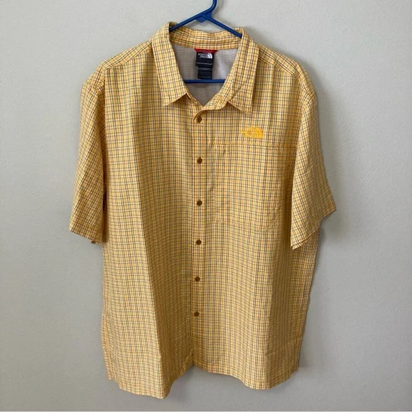 Men's North Face Button Down XL