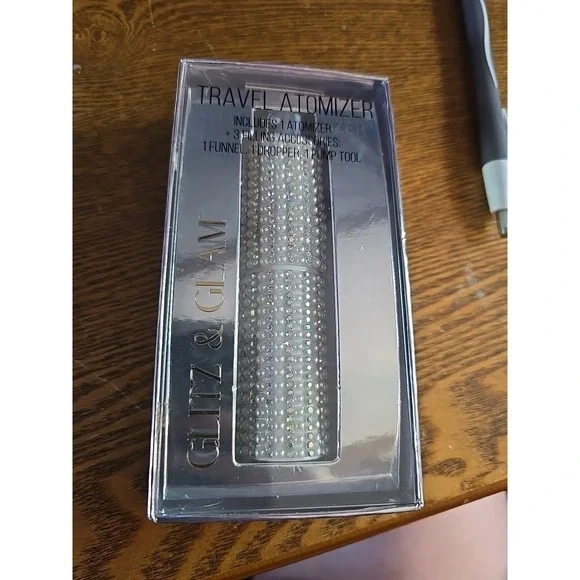 GLITZ & GLAM Travel Atomizer