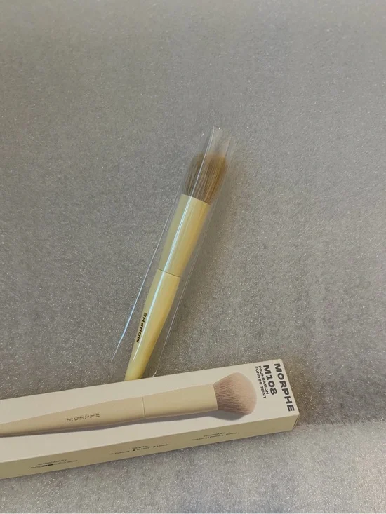 New!! Morphe BUTTERY BLENDS M108 SLANTED BRUSH