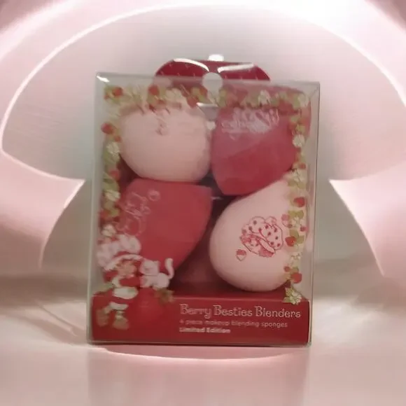 Celavi STRAWBERRY SHORTCAKE 4PC PRINTED MAKEUP BLENDERS