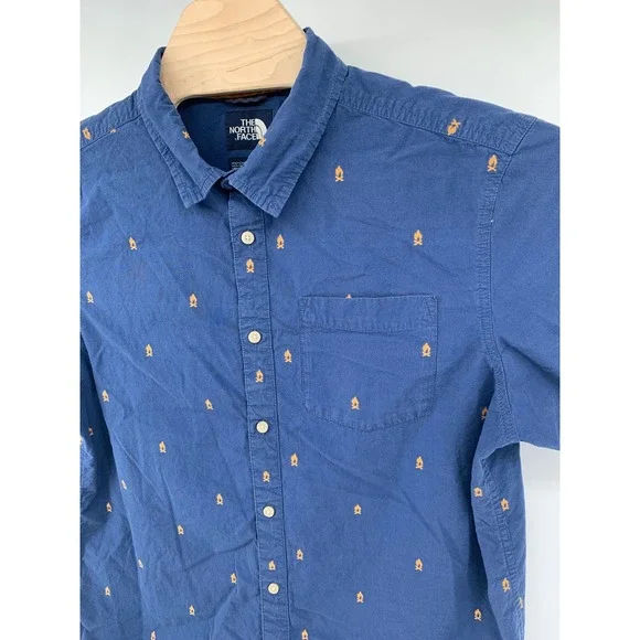 The North Face Mens XL Blue Campfire Short Sleeve Button Down Shirt