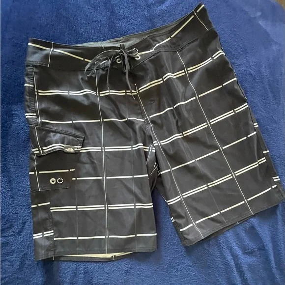The North Face Mens Swim Trunks‎ Black White Plaid Drawstring Size 38