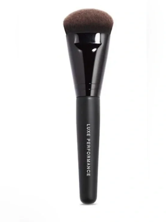 bareMinerals Luxe Performance Flat Top Brush - Black