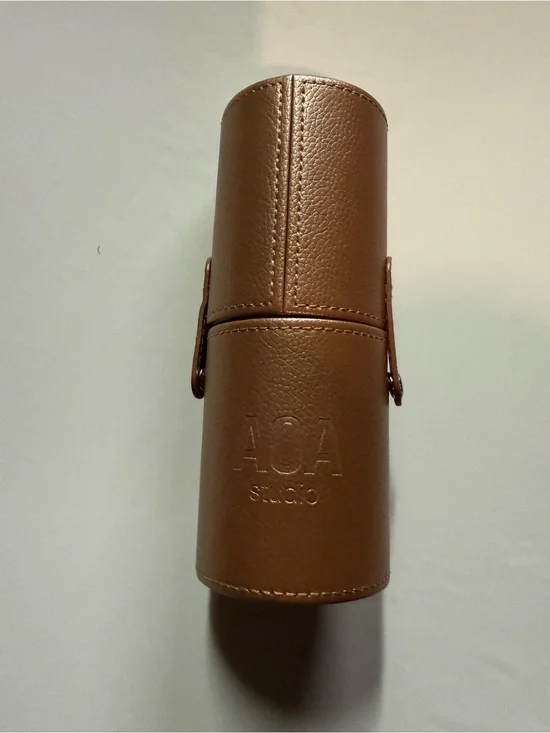 Aa Studio Brown Faux Leather Brush Holder with brushes