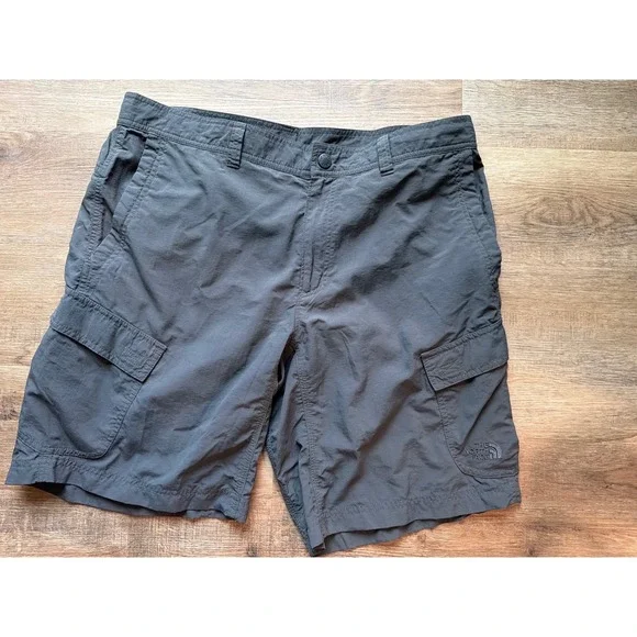 The North Face Mens Gray Nylon Cargo Hiking Shorts Size 36 Outdoor Utility‎