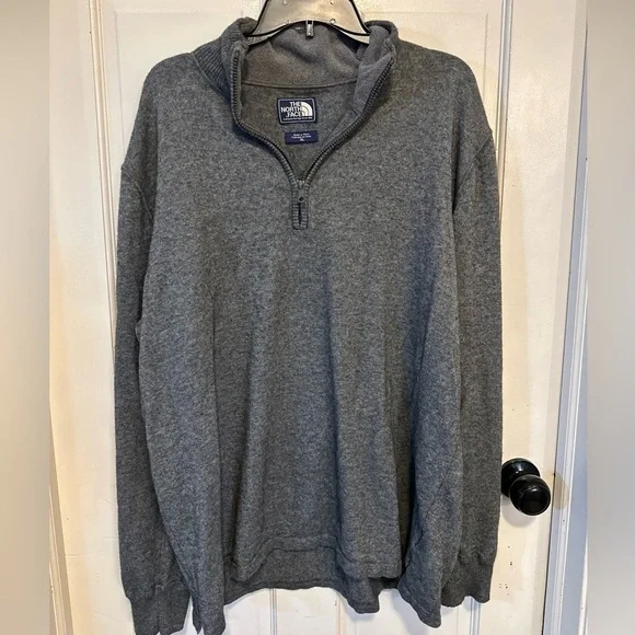The North‎ Face wool blend half zip jacket gray size XL