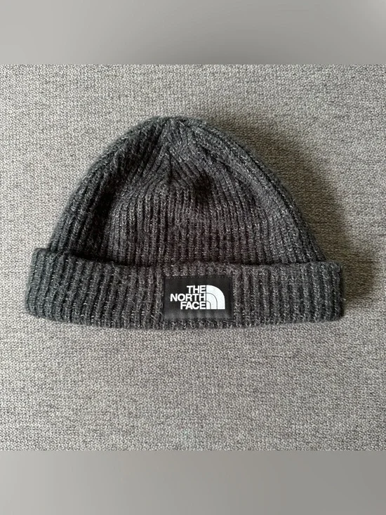 The North Face Heather Black Ribbed Cuffed Beanie Logo Box Unisex Outdoor OS