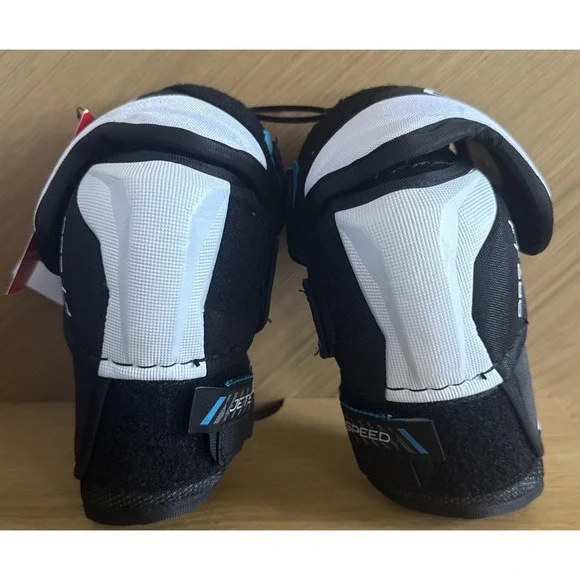 CCM Jetspeed FT 680 Ice Hockey Elbow Pads Junior Size Medium