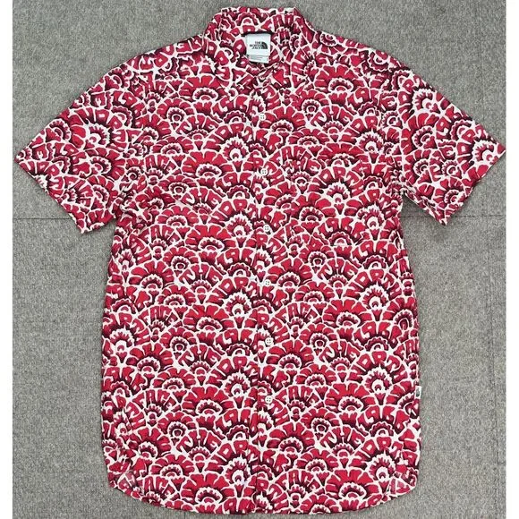 The North‎ Face Spell Out Men's Button Up Short Sleeve Shirt Size Small