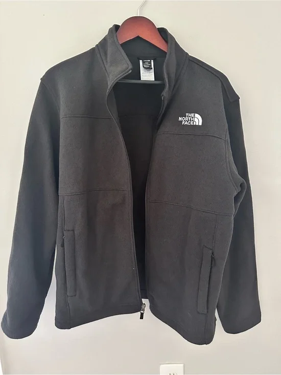 The North Face Men’s Black Fleece Jacket Fall Winter Cozy Layer Sz M