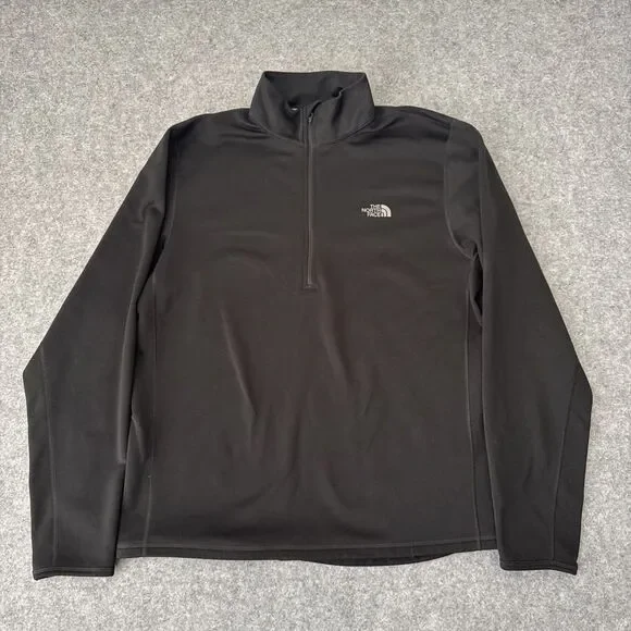The North Face Men’s Black Fleece 1/4 Zip Mock Neck Logo Pullover  Large