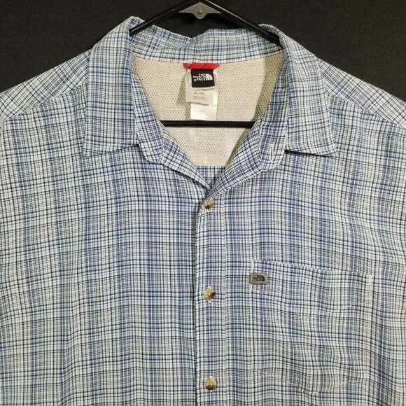 The North Face Men's Short Sleeve Button-up Size XL 59% Modal 41% Poly Blend