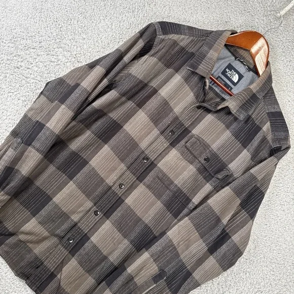 The North Face Men's Large Plaid Stayside Chamois Flannel Long‎ Sleeve Shirt