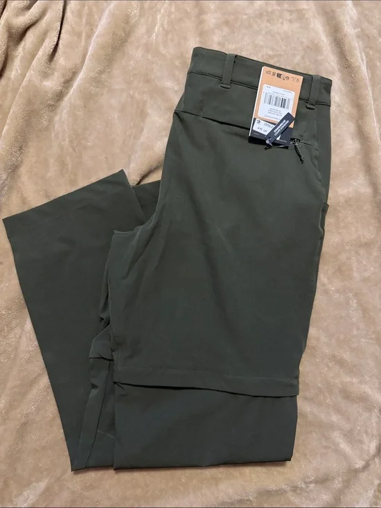 North Face Men's Olive Convertible Pants - NWT