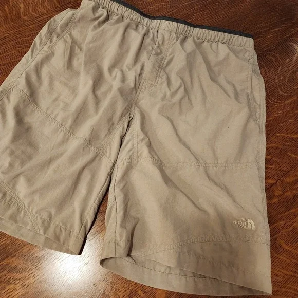 The North Face Shorts Men's Size XXL Nylon Tan Beige Hiking Drawstring Pockets
