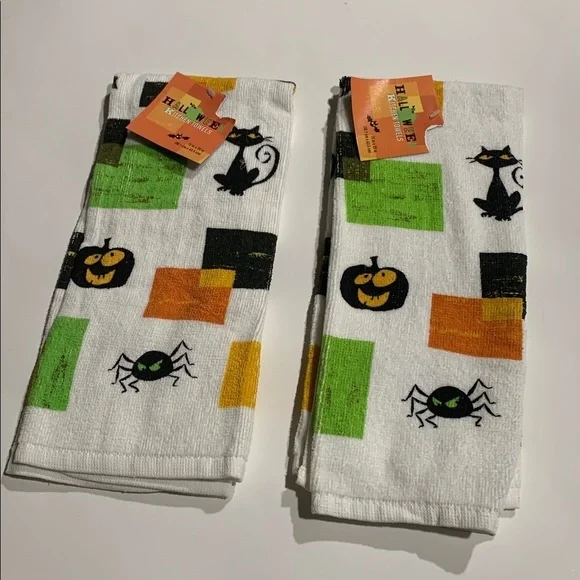 Halloween Themed Kitchen Towels