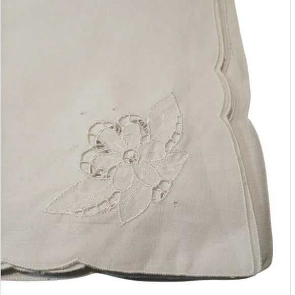Vintage Napkin Set Of Eight