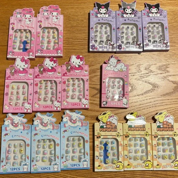 15 packs Little Girls Press On Nails Hello Kitty Melody Kuromi Cinnamoroll &More