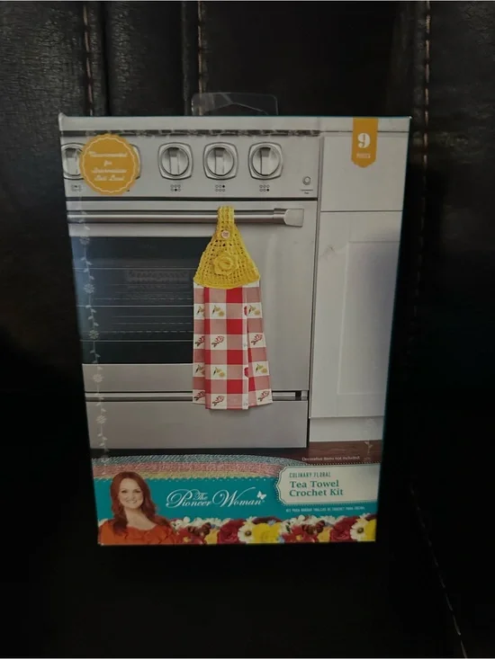 The Pioneer Woman Crochet Towel Kit